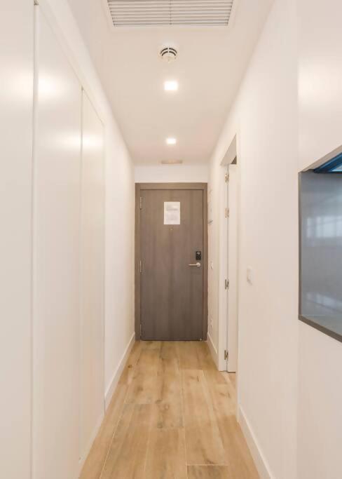 New Apt In The Heart Of มาดริด ภายนอก รูปภาพ