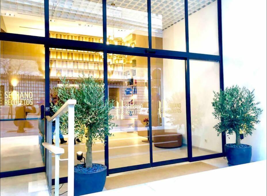 New Apt In The Heart Of มาดริด ภายนอก รูปภาพ