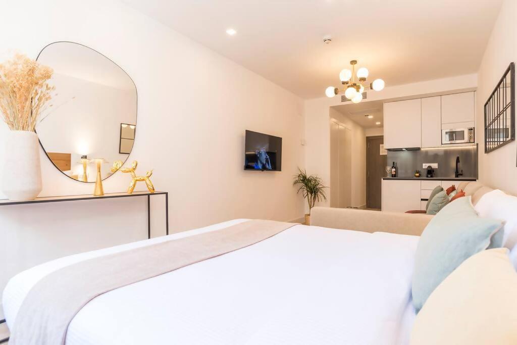 New Apt In The Heart Of มาดริด ภายนอก รูปภาพ