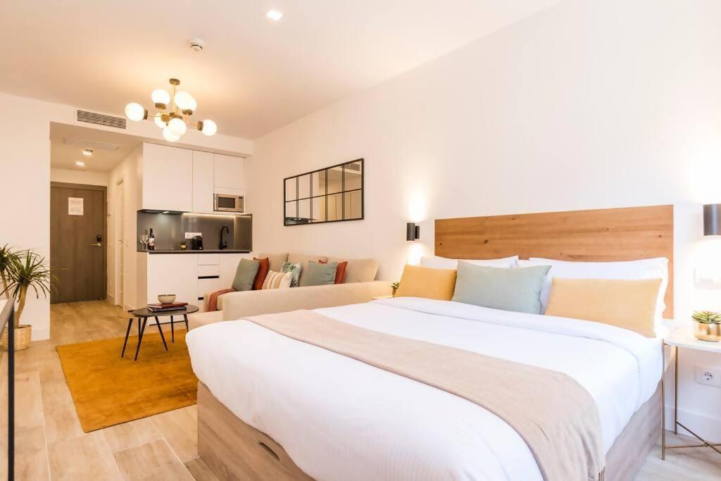 New Apt In The Heart Of มาดริด ภายนอก รูปภาพ