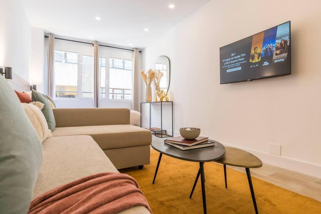 New Apt In The Heart Of มาดริด ภายนอก รูปภาพ